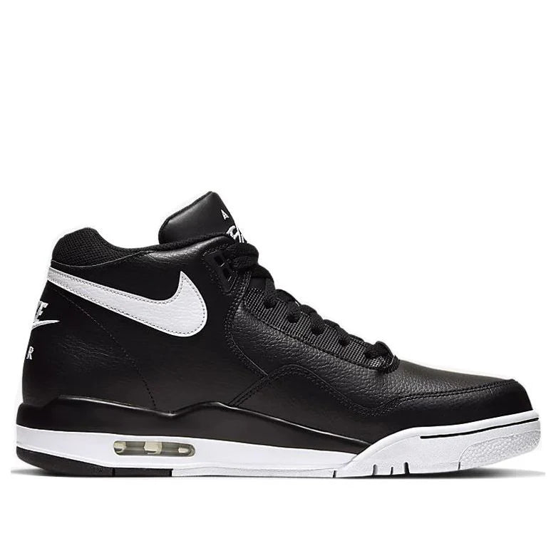 Nike Flight Legacy Black / White Size 9