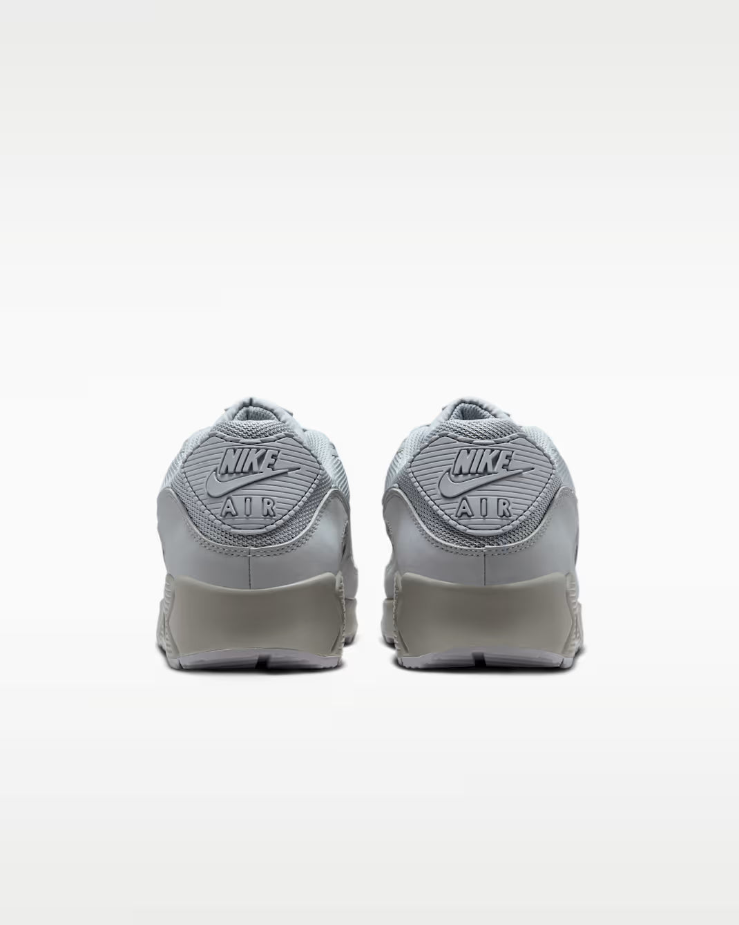 Nike Air Max 90.  Talla 8